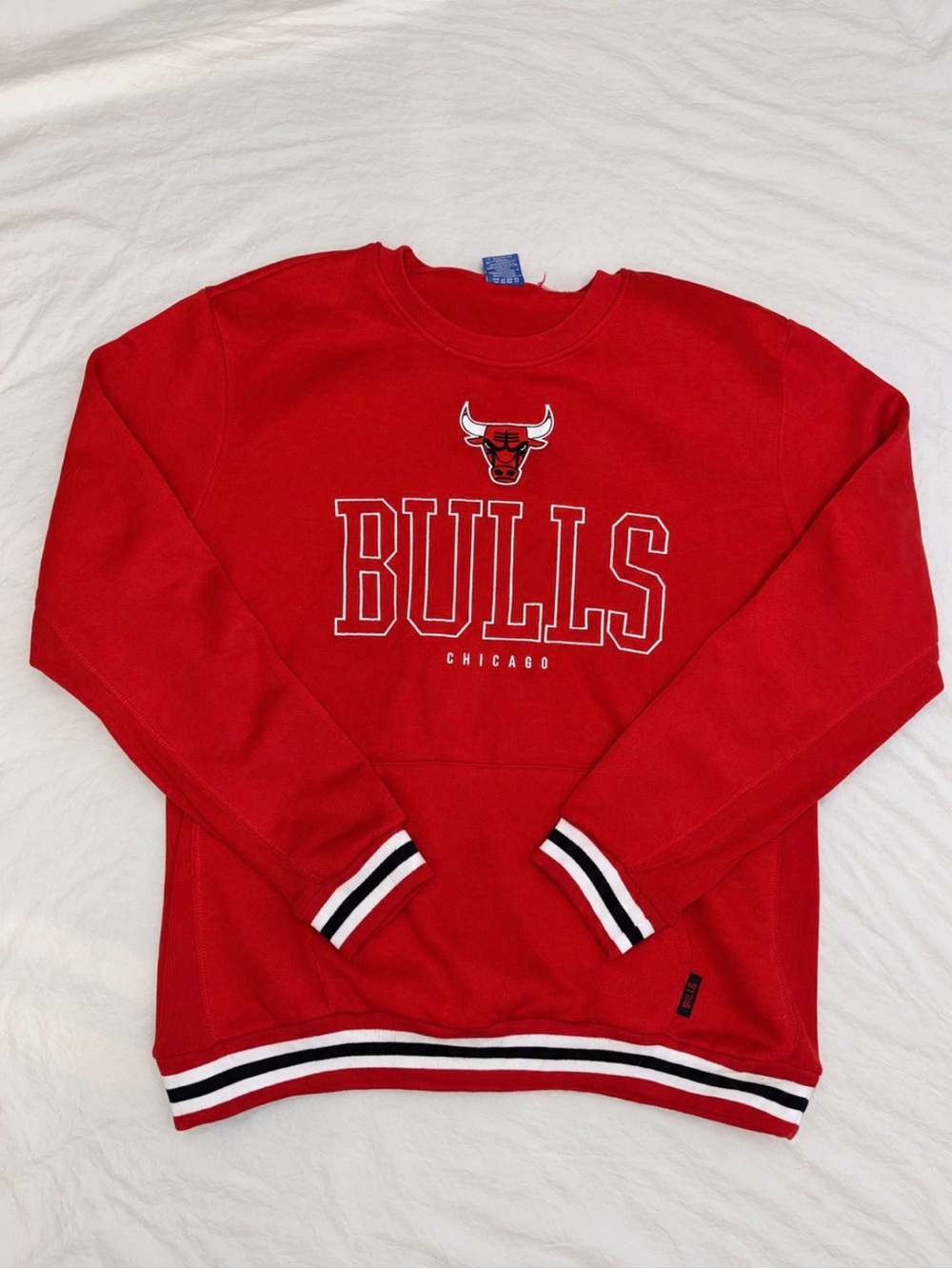 Ultra Game NBA Chicago Bulls Red Crewneck Sweatshirt XL